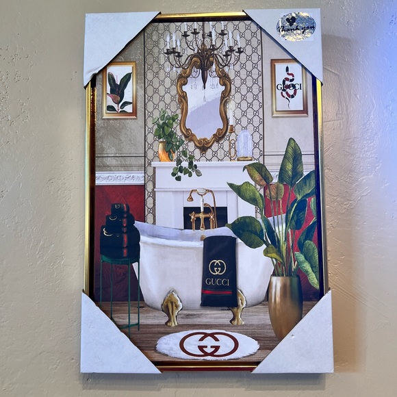 GUCCI Canvas Frame - Picture 4 of 10